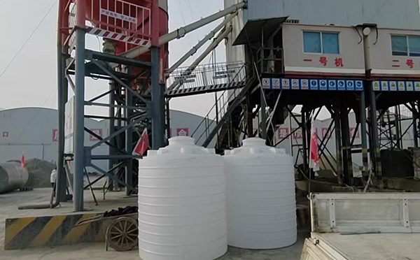 兰州立式运输桶交付案例｜全新PE材质 · 多行业适配 · 批量稳定供应